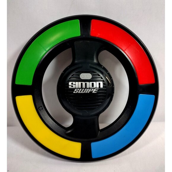 2013 Hasbro Simon Swipe interactive electronic game of lights memory tested - Picture 1 of 5